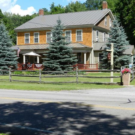Waybury Inn East Middlebury Екстер'єр фото