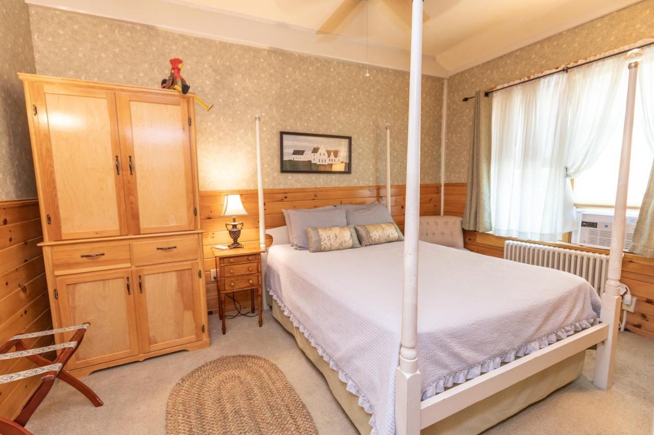 Waybury Inn East Middlebury Екстер'єр фото