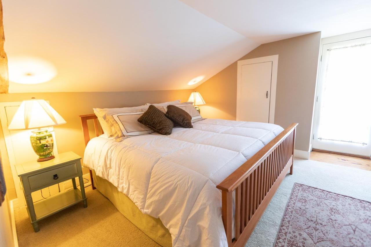 Waybury Inn East Middlebury Екстер'єр фото