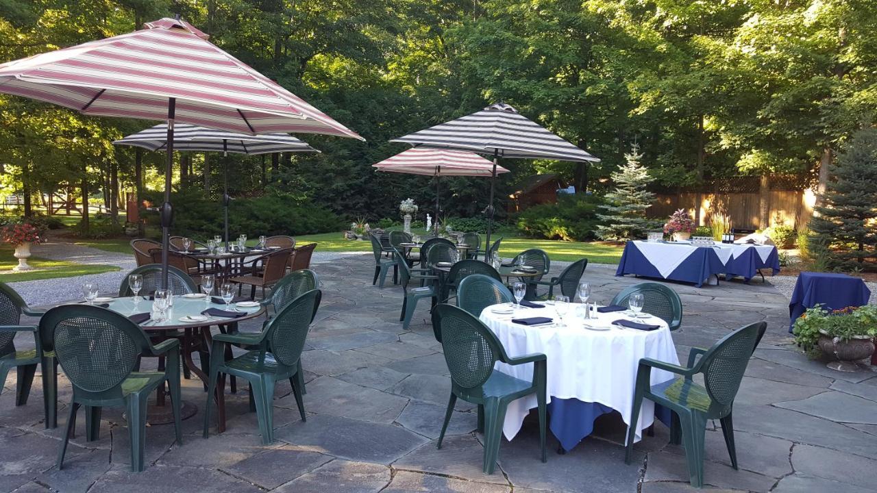 Waybury Inn East Middlebury Екстер'єр фото