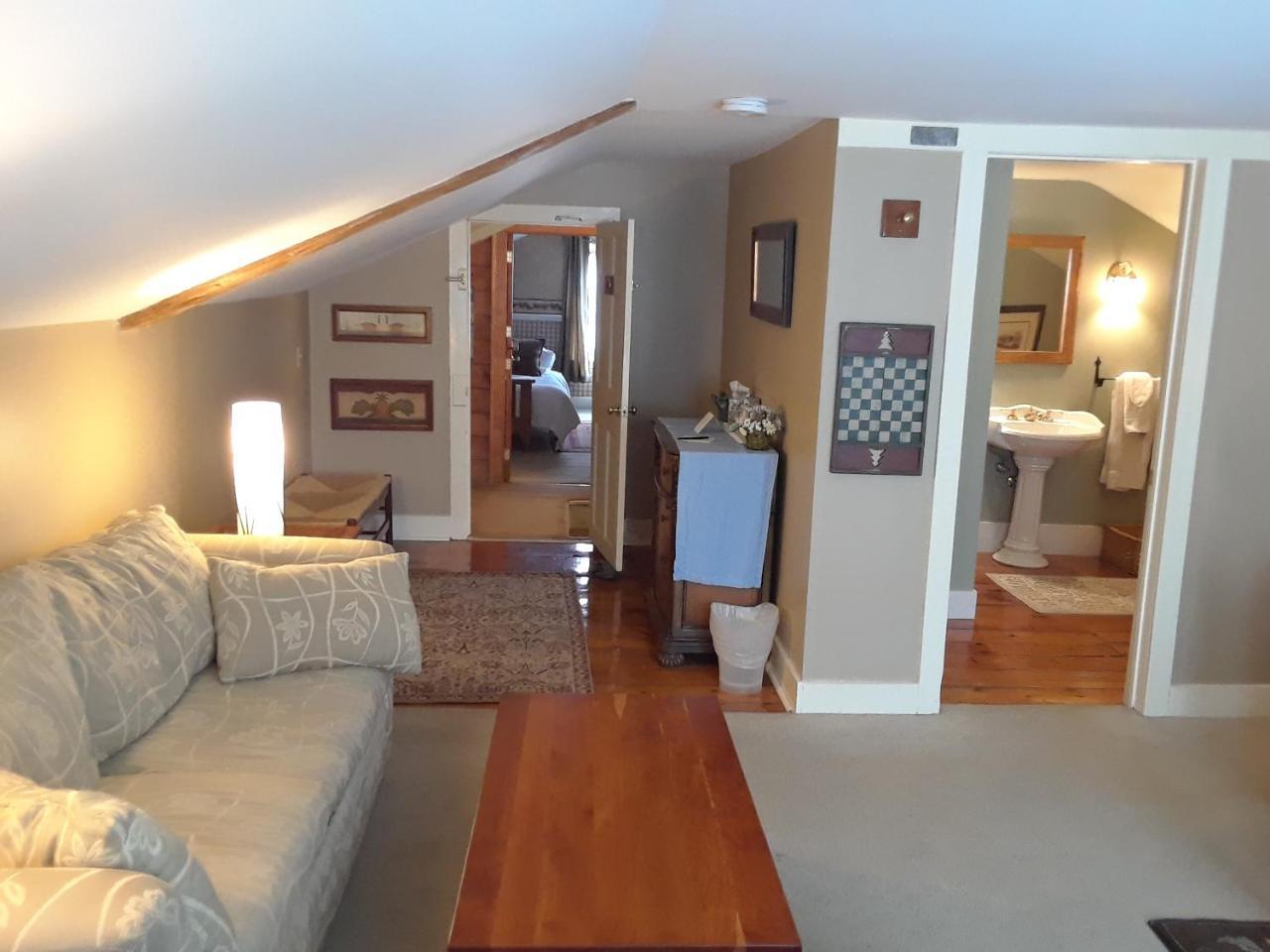 Waybury Inn East Middlebury Екстер'єр фото